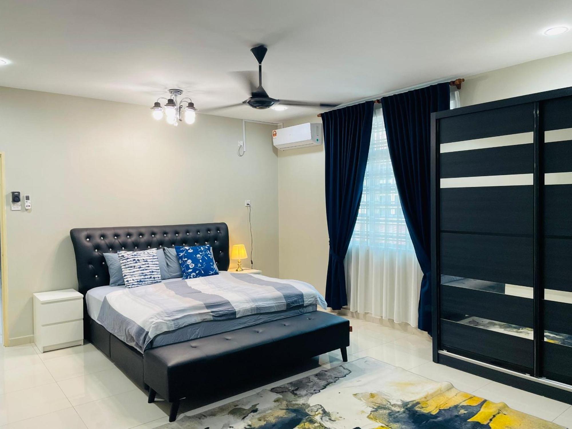 Nazirin Homestay No 27 Tmn Desa Manjung Lumut Exterior photo